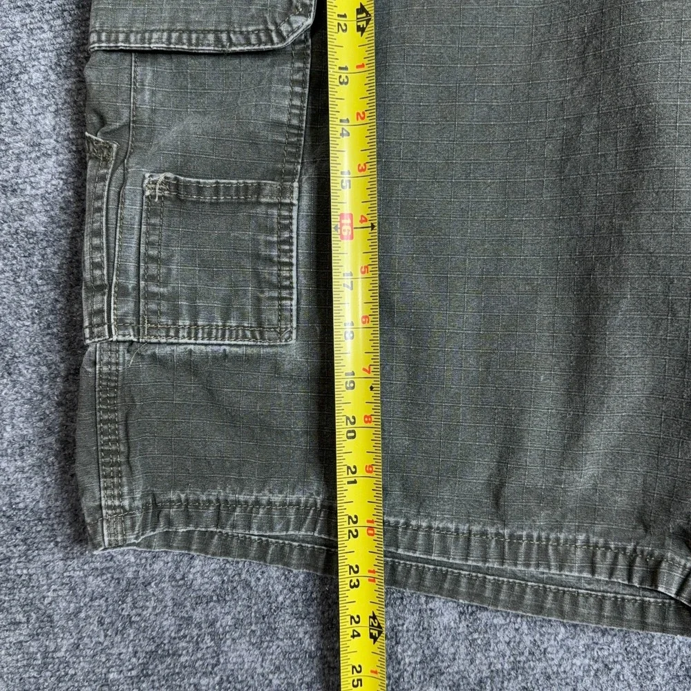 Wrangler Riggs Mens Cargo Shorts 42 Workwear Ranger Green Ripstop Carpenter